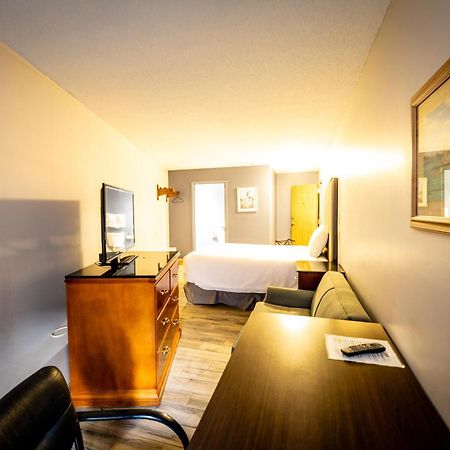 Manistee Inn & Marina المظهر الخارجي الصورة